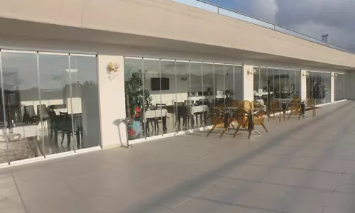 هتل رسمینا وان